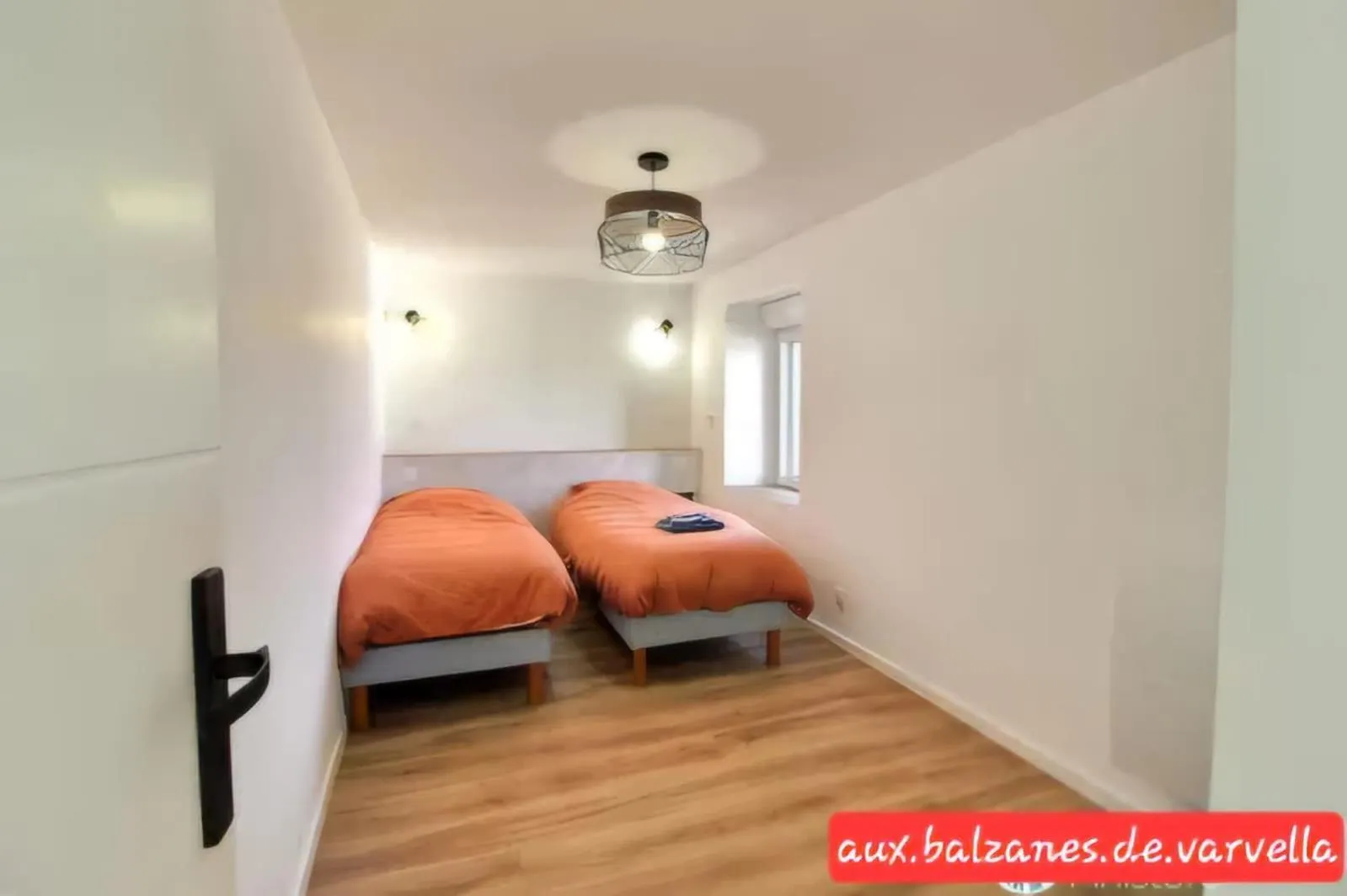 Holiday home Aux Balzanes De Varvella Piscine Interieure Privee Chauffee Ploudaniel