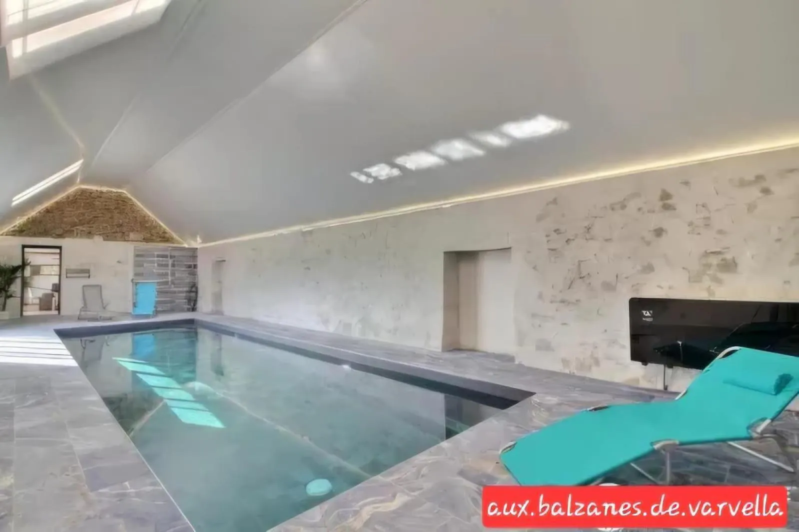 Aux Balzanes De Varvella Piscine Interieure Privee Chauffee Ploudaniel